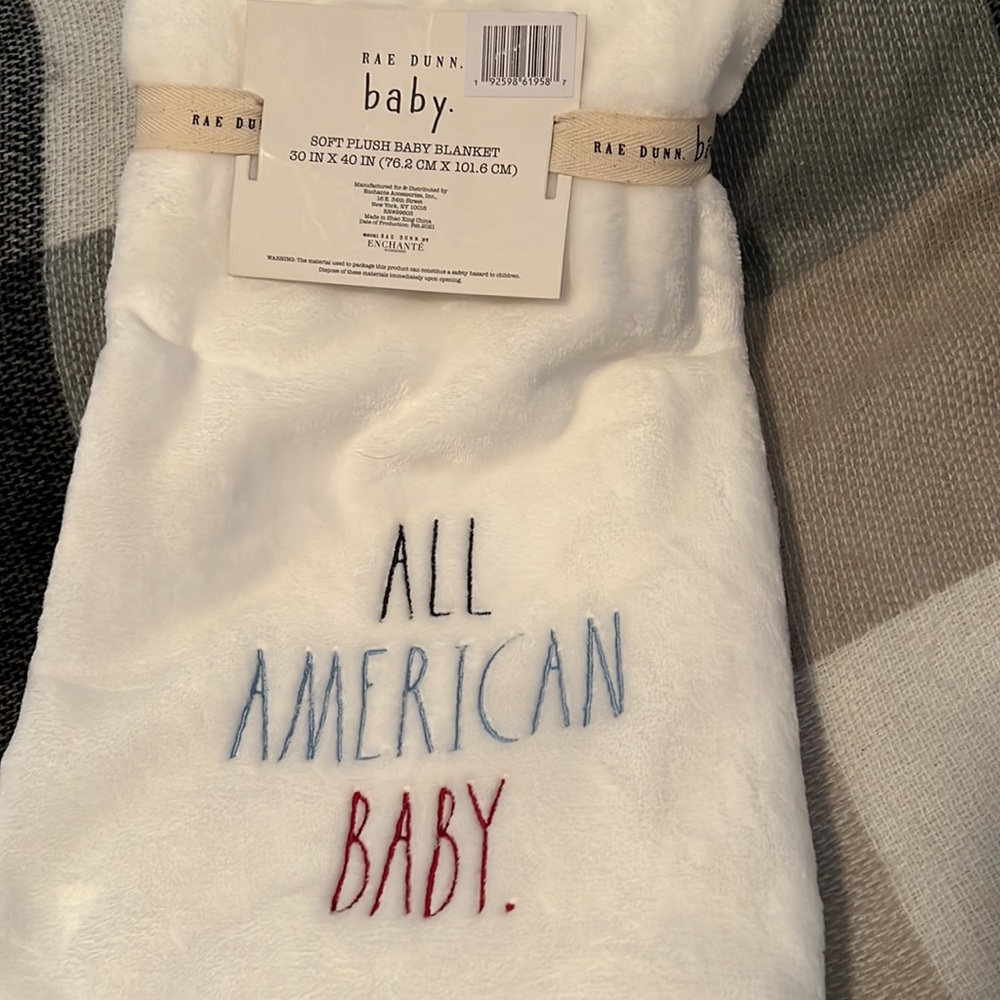 Rae Dunn baby blanket! 🇺🇸